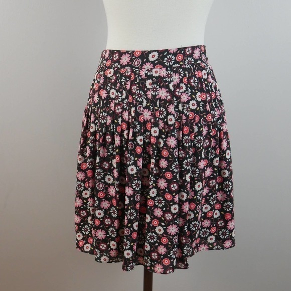𝅺KATE Spade Mini Casa Flora Skirt Size 6 EUC - Picture 6 of 10